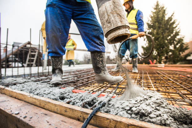 Best Concrete Contractor Near Me  in , IL